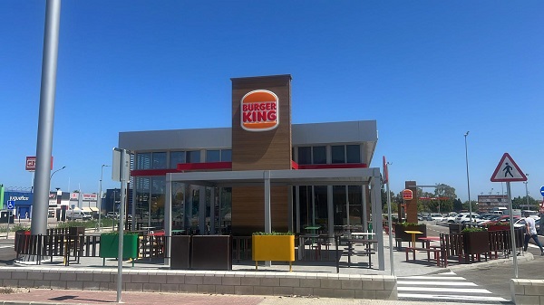 Burger King Abre Un Nuevo Restaurante En Los Barrios Superando Los