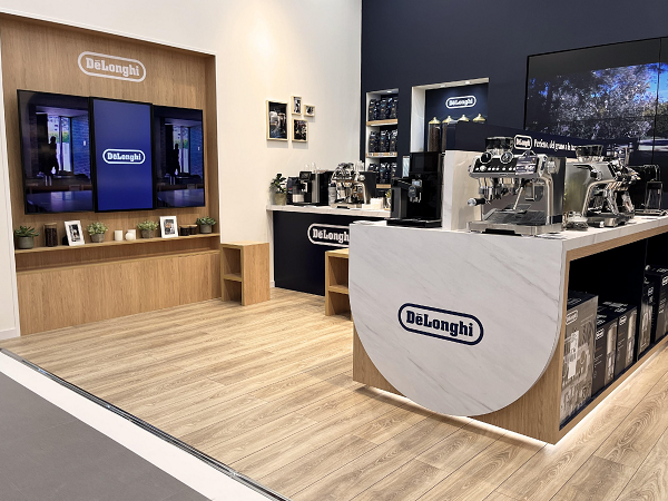 De Longhi presenta su ltima innovaci n en la feria Coffee Fest